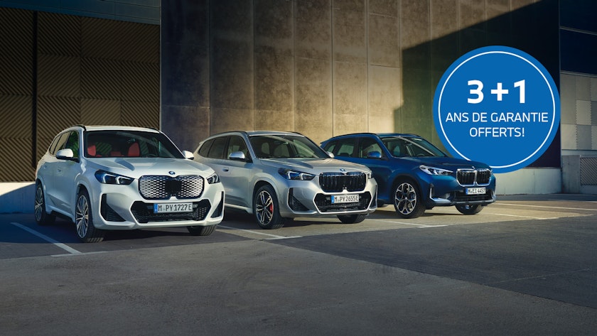 Différents SUV BMW vus de l'extérieur