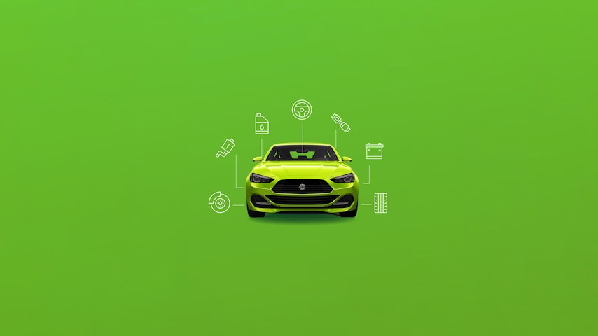 Grünes Auto von vorne