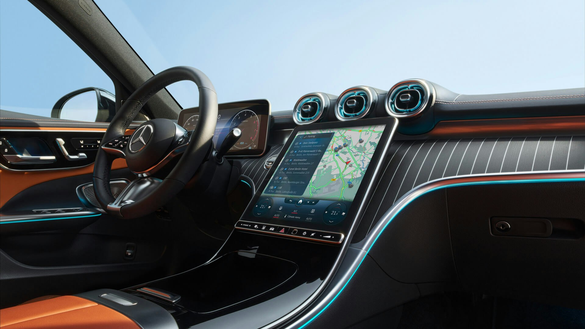 efad-hero-c-klasse-t-modell-limousine-interieur.jpg Innenraum der Mercedes-Benz T-Klasse Limousine