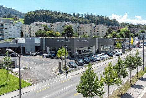 Jaguar und Land Rover Showroom Emil Frey Ebikon Jaguar und Land Rover Showroom Emil Frey Ebikon