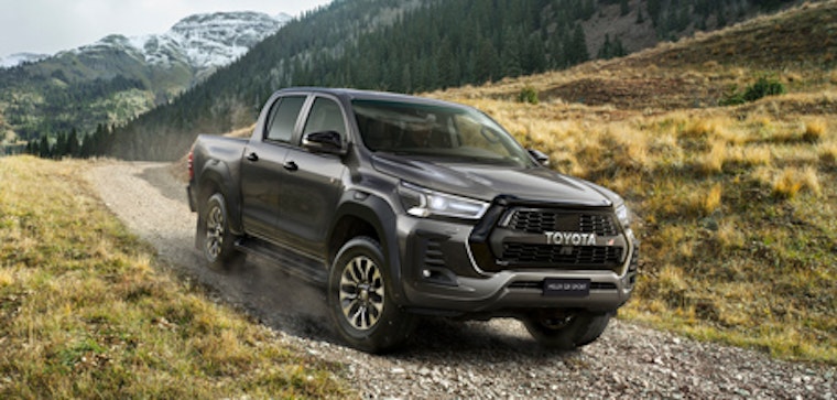 null Toyota Hilux grigio