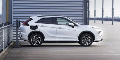 null Weisser Mitsubishi Eclipse Cross PHEV