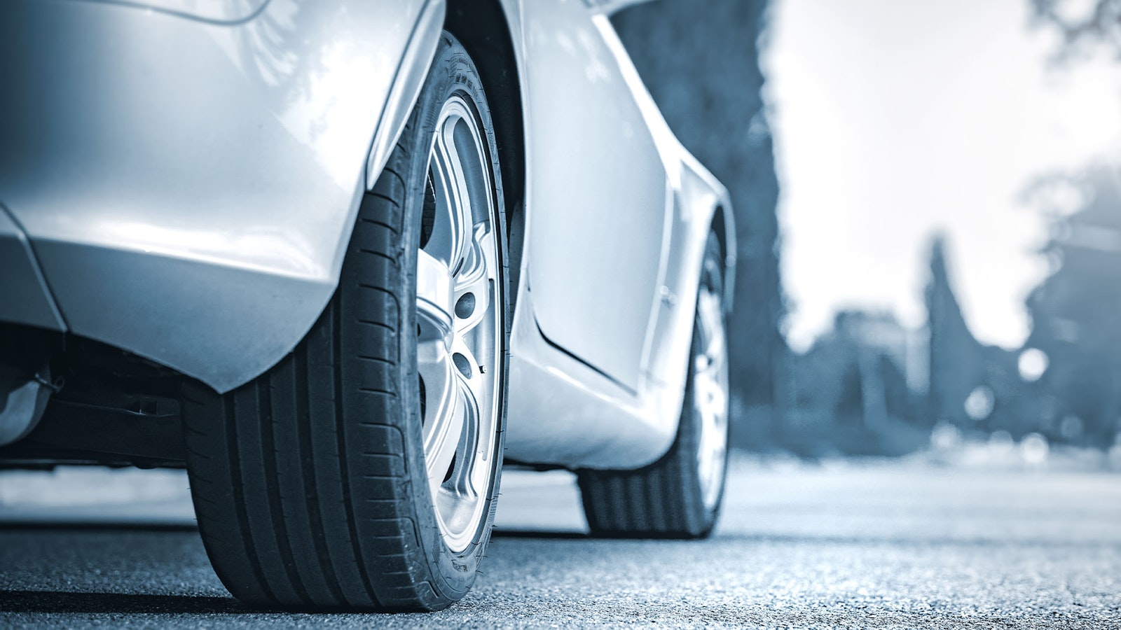 null Nahaufnahme Räder eines Autos