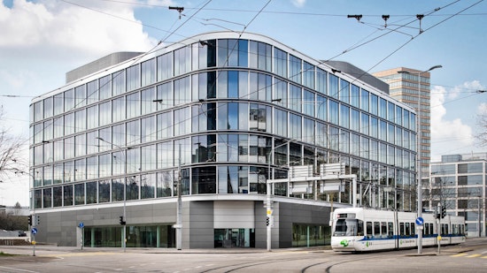 Emil Frey Zürich Nord von aussen Emil Frey Zürich Nord von aussen